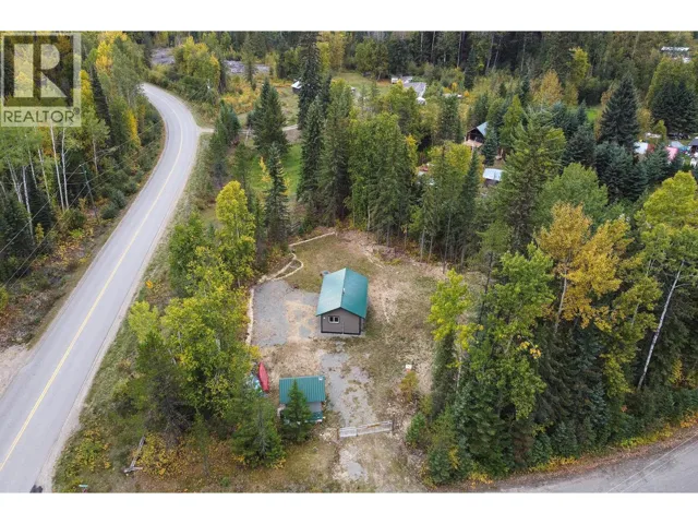 644 GROUSE CREEK Road, Clearwater, British Columbia V0E1N1