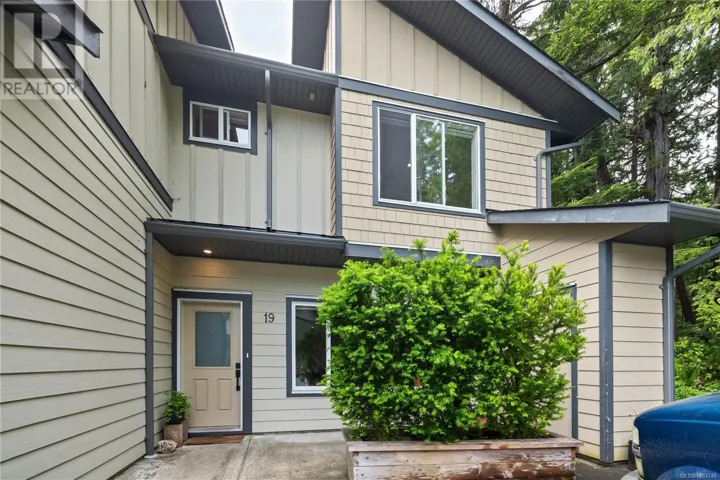 19 625 Hellesen Dr, Tofino, British Columbia V0R2Z0