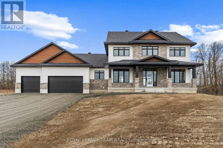 71 HOGAN DRIVE, McNab/Braeside, Ontario K7S0H8