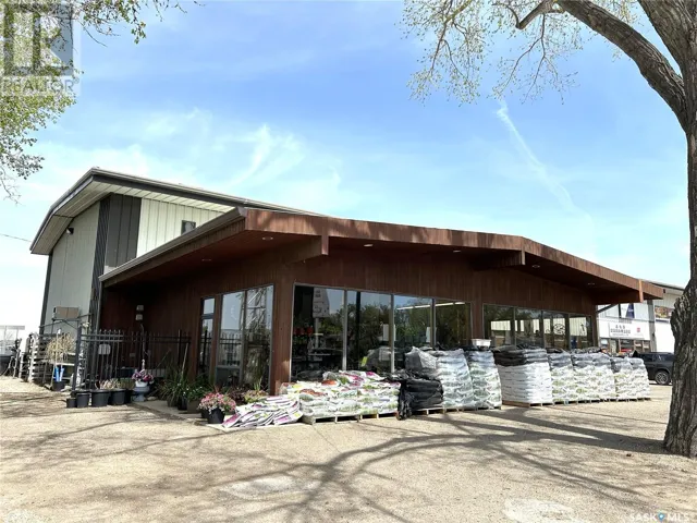 742 A Pacific AVENUE, Maple Creek, Saskatchewan S0N1N0