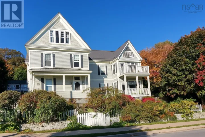 123 Duke Street, Chester, Nova Scotia B0J1J0