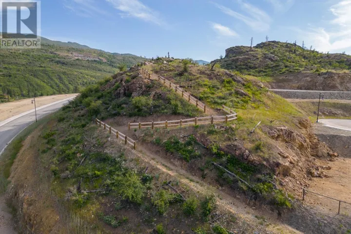 1232 Hewetson Avenue, Kelowna, British Columbia V1W5H6