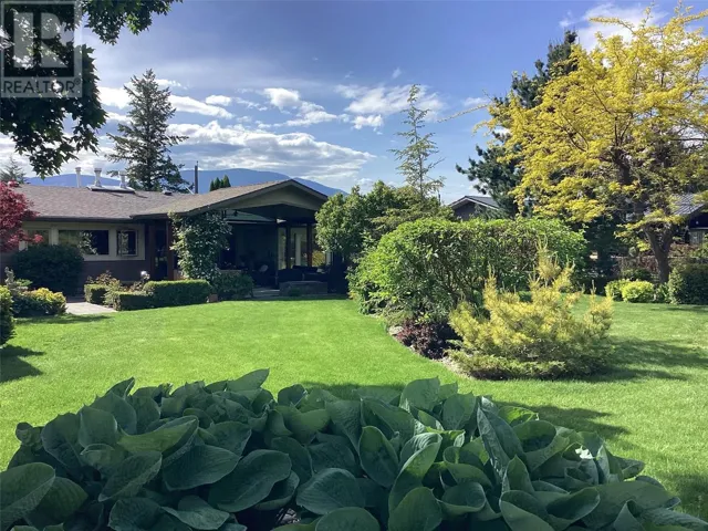 2150 28 Street NE, Salmon Arm, British Columbia V1E3E1