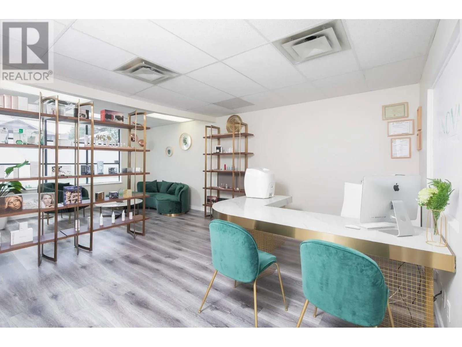 Commercial Sale For Sale