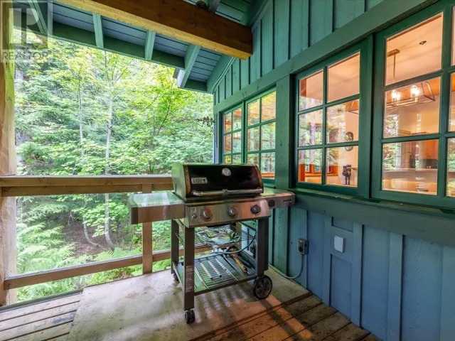 6 2240 NORDIC DRIVE, Whistler, British Columbia V8E0P3