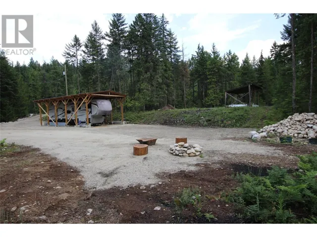 854 Alexander Road, Nakusp, British Columbia V0G1R1