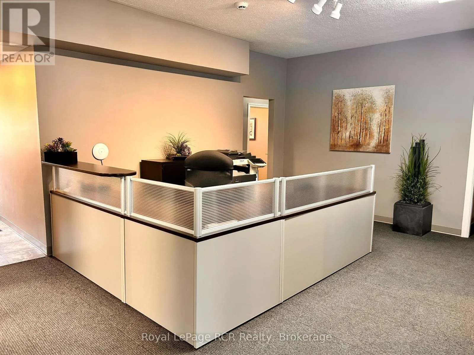 Commercial Sale For Sale