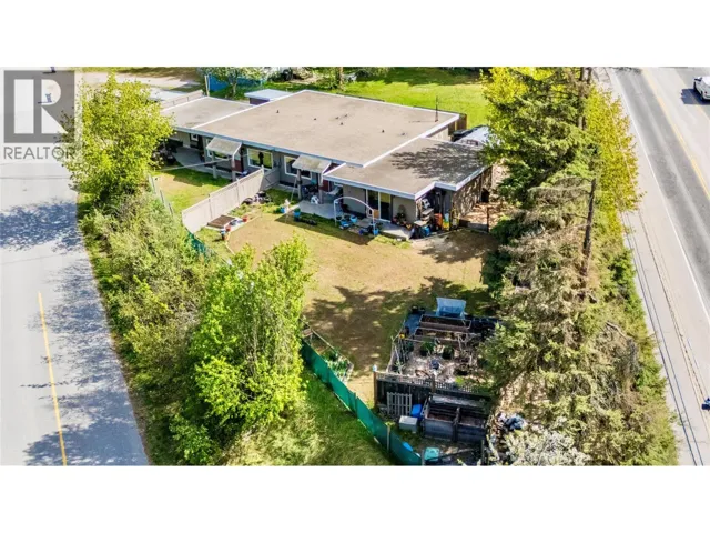 714 12TH Street, Castlegar, British Columbia V1N2K3