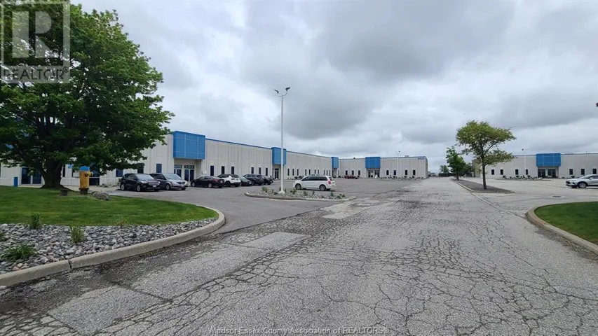 4525 RHODES DRIVE Unit# 250, Windsor, Ontario N8W5R8