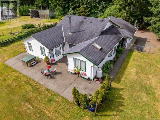 6576 Poulton Rd, Merville, British Columbia V0R2M0