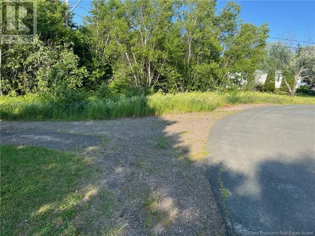 70 rue Jeanne D'arc, Rivière-À-La-Truite, New Brunswick E1X2N4