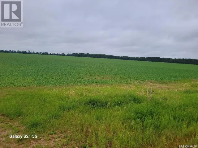 Hewalo Farm, Torch River Rm No. 488, Saskatchewan S0J3B0