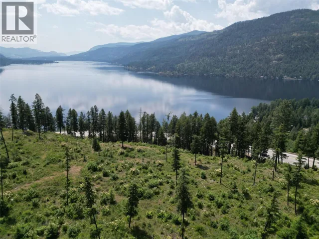 Lot 9 Kensington Place, Christina Lake, British Columbia V0H1E2