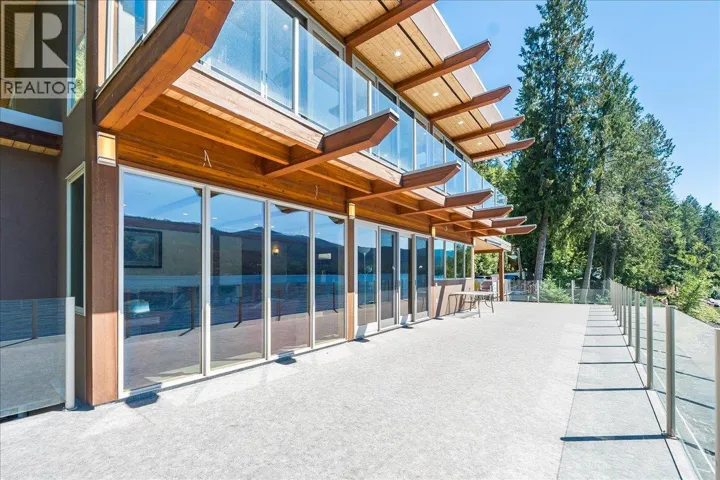 2411 Sunset Drive, Christina Lake, British Columbia V0H1E2