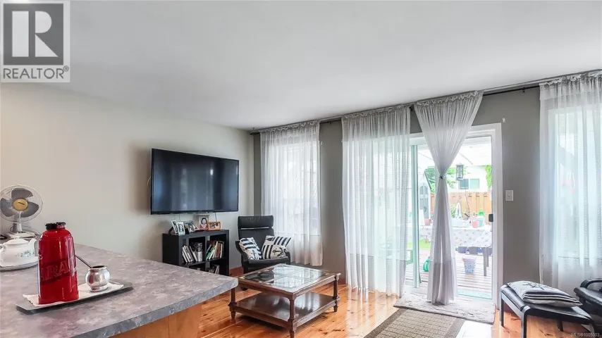 601 Azalea Pl, Campbell River, British Columbia V9W7H2