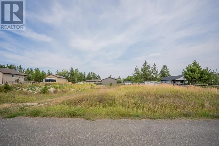 6506 GREY CRESCENT, Horse Lake, British Columbia V0K2E3