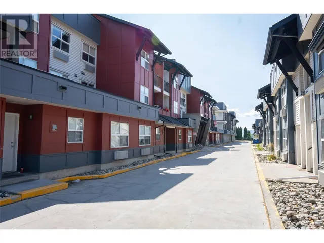 1481 Glenmore Road N Unit# 301, Kelowna, British Columbia V1V2C5