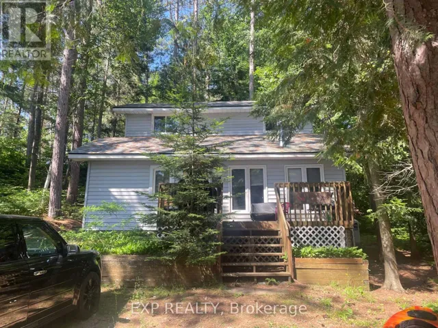 19 GORNY LANE, Madawaska Valley, Ontario K0J1B0
