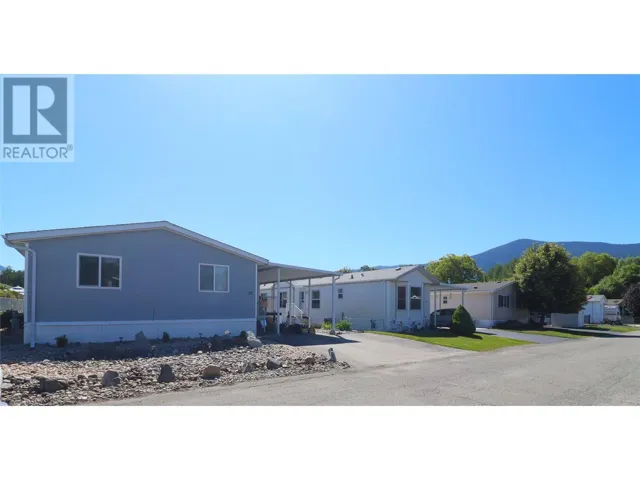 7225 BOUNDARY Drive Unit# 32, Grand Forks, British Columbia V0H1H0