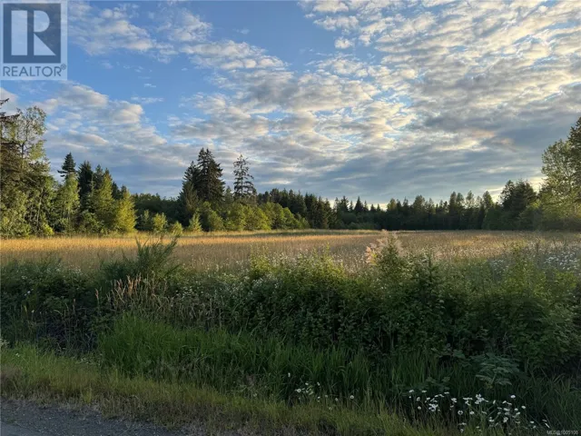 2 Craig Rd, Campbell River, British Columbia V9W4X6