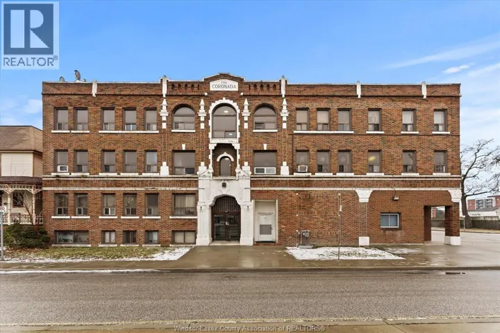 581 CATARAQUI STREET, Windsor, Ontario N9A3P2