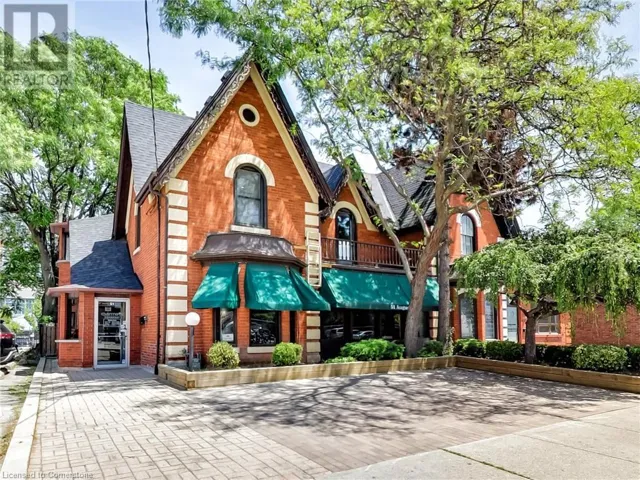 51 AUGUSTA Street, Hamilton, Ontario L8N1P8