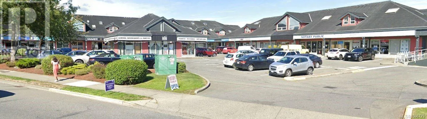 268 2950 Douglas St, Victoria, British Columbia V8T4E4