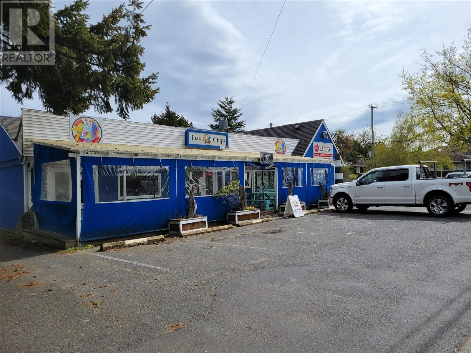 Commercial Sale For Sale