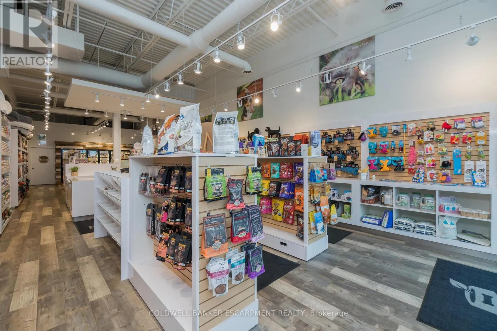 Commercial Sale For Sale