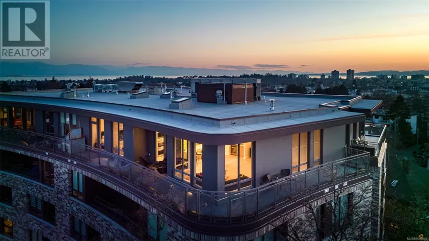 601 1201 Fort St, Victoria, British Columbia V8V0G1