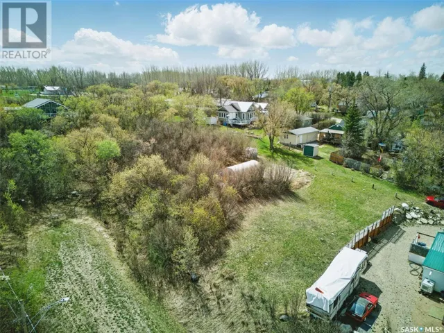 206-210 Regina STREET, Manitou Beach, Saskatchewan S0K4T1