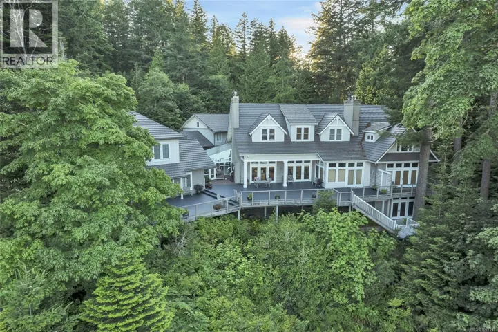 1790 Hyacinthe Bay Rd, Quadra Island, British Columbia V0P1H0