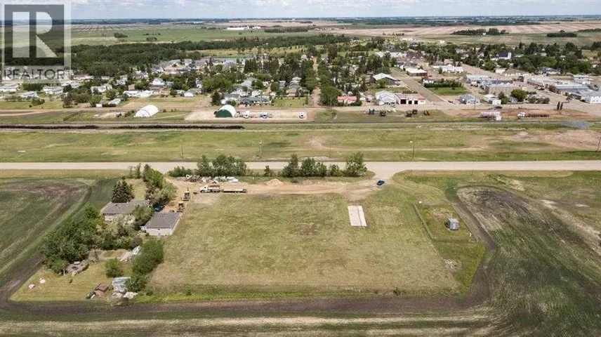 1B Highway 13 Avenue, Daysland, Alberta T0B1A0