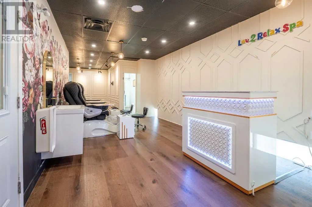 Commercial Sale For Sale