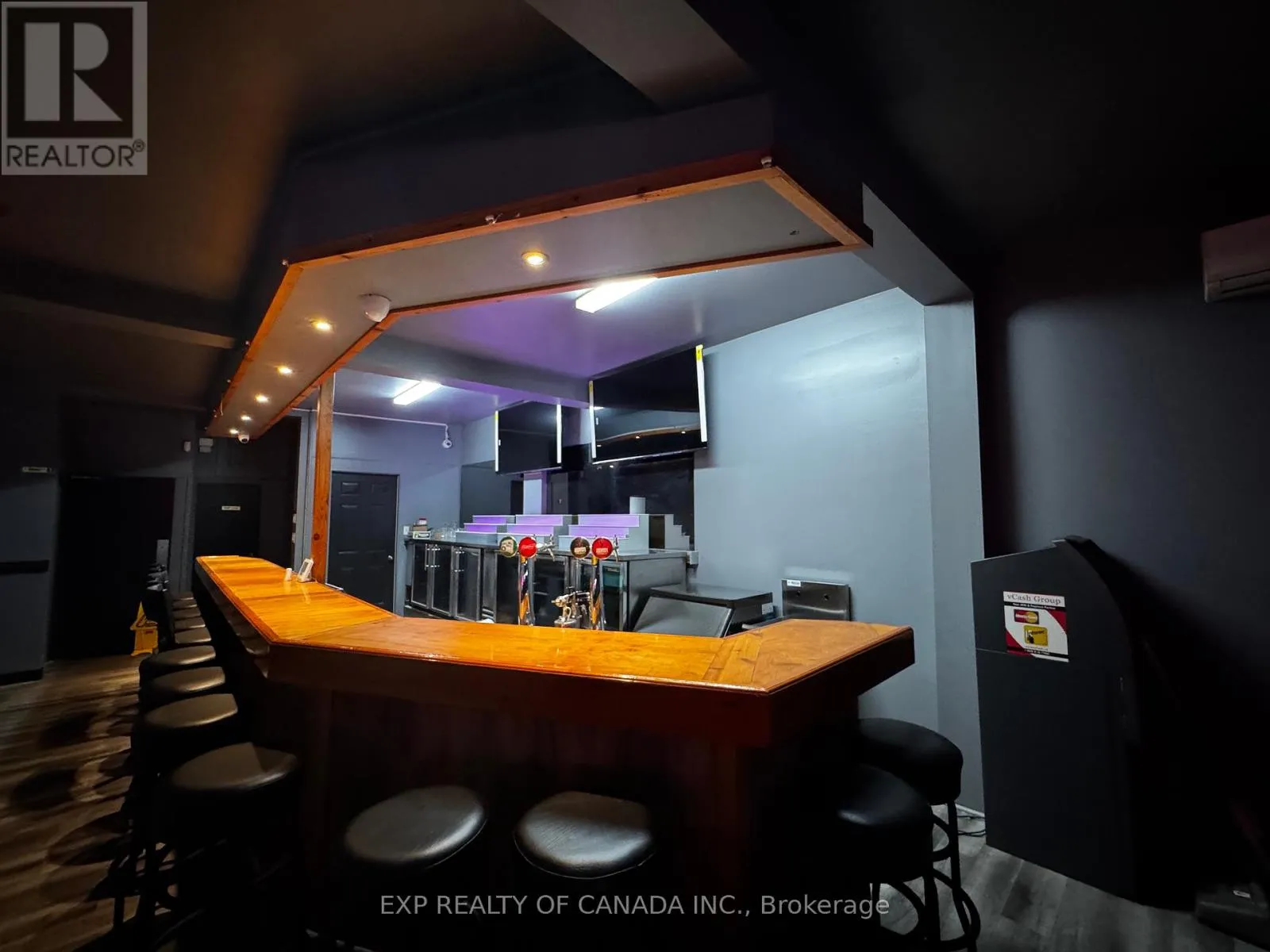 Commercial Sale For Sale