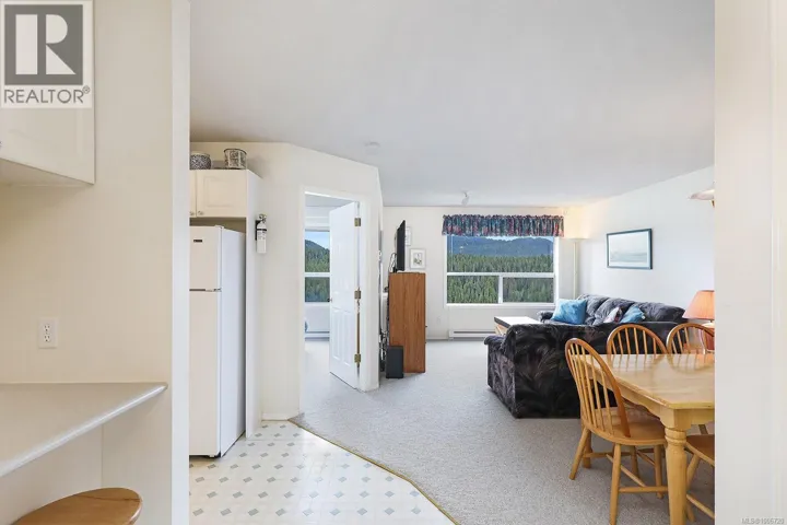 308 1105 Henry Rd, Courtenay, British Columbia V9J1L0