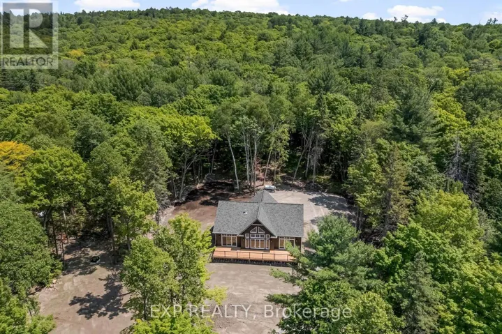 747 LAKEWOODS DRIVE, Madawaska Valley, Ontario K0J1B0