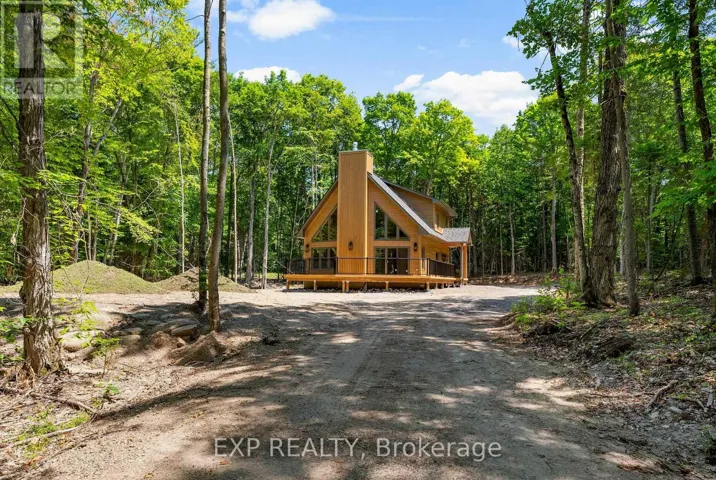 743 LAKEWOODS DRIVE, Madawaska Valley, Ontario K0J1B0