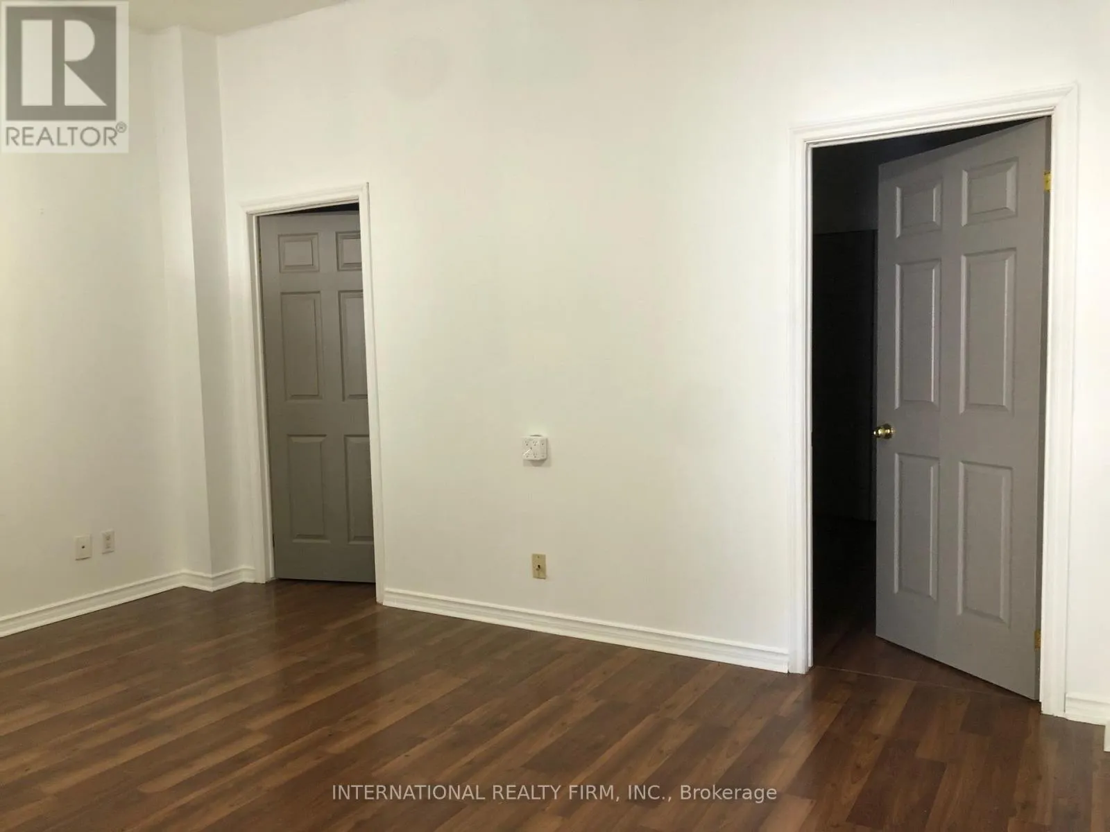 Commercial Sale For Sale