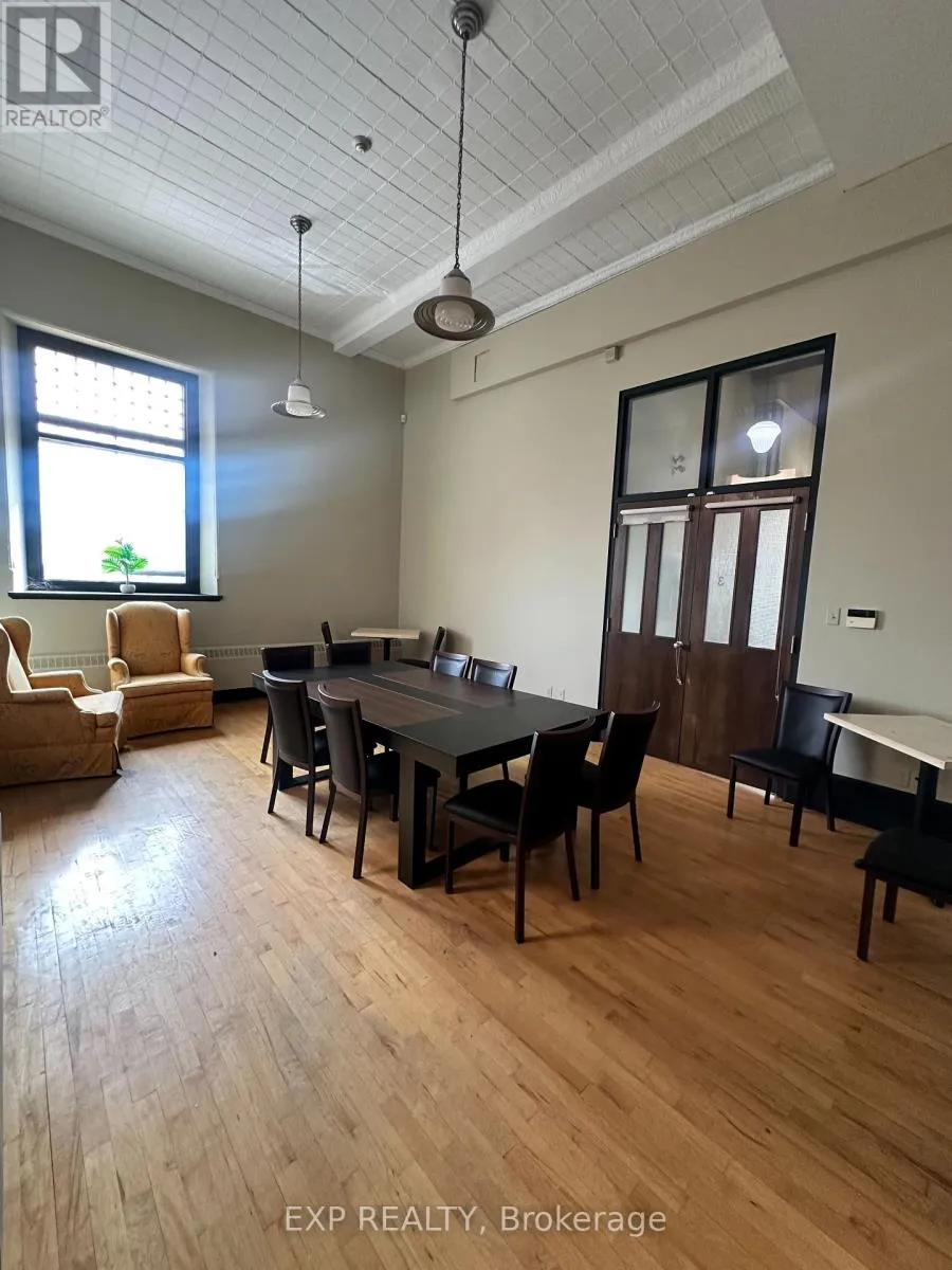 Commercial Sale For Sale