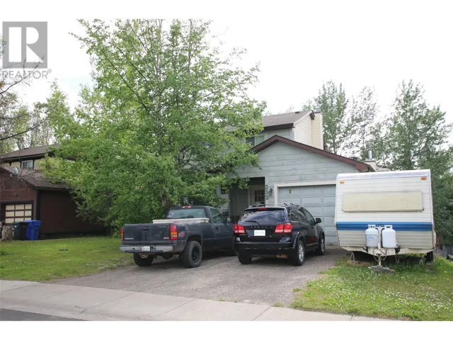 232 Bergeron Drive, Tumbler Ridge, British Columbia V0C2W0
