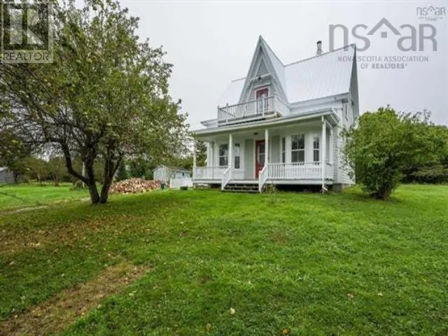 171 Round Bay Ferry Road, Round Bay, Nova Scotia B0T1W0