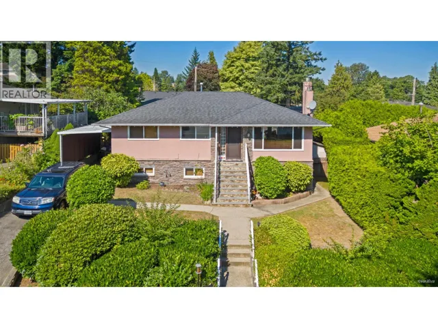 4965 PIONEER AVENUE, Burnaby, British Columbia V5G3J5