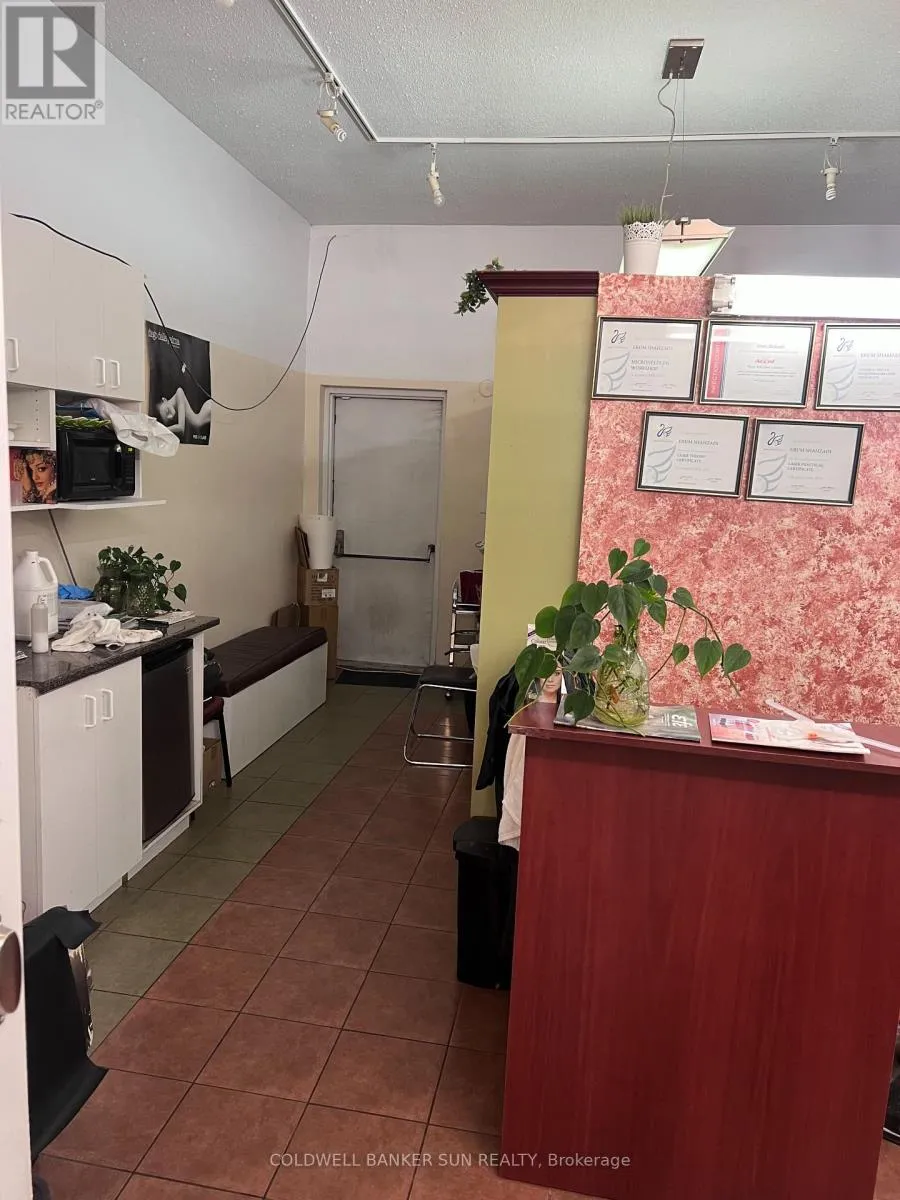 Commercial Sale For Sale