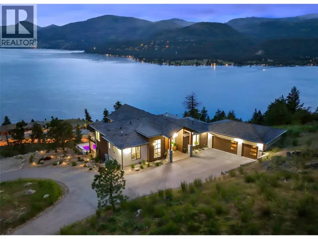 8836 Stonington Road, Vernon, British Columbia V1H2K8