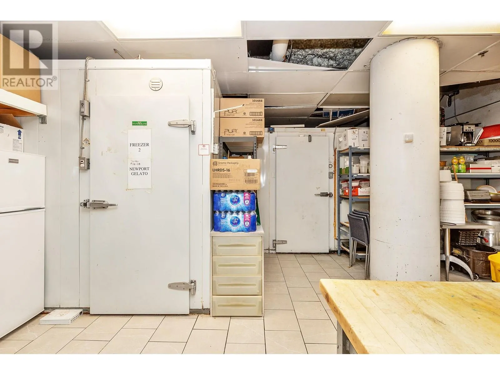 Commercial Sale For Sale