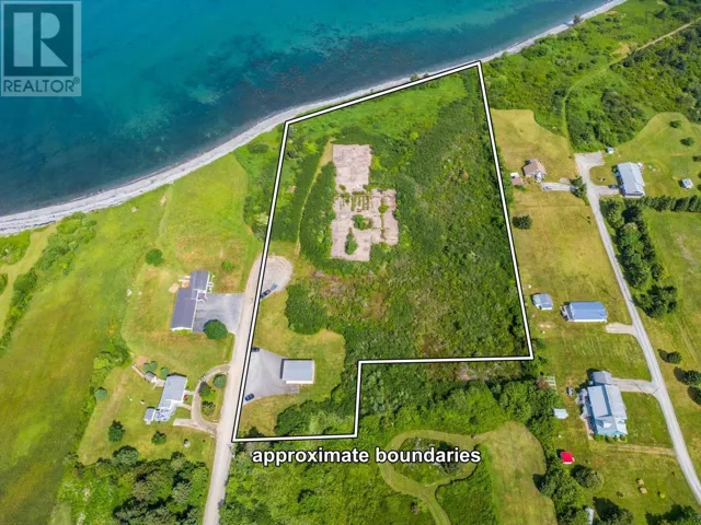 40 Schoolhouse Road, Grosses Coques, Nova Scotia B0W1M0