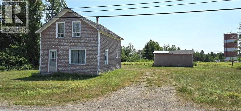 620 Rue de l'Eglise, Tracadie, New Brunswick E1X1B1