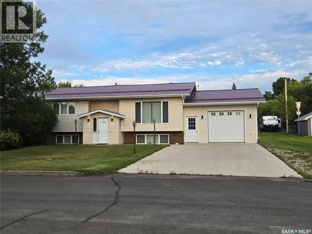 215 Heward STREET, Stoughton, Saskatchewan S0G4T0