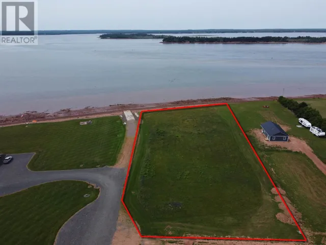 18-4 1883 Cape Bear Road, Beach Point, Prince Edward Island C0A1V0